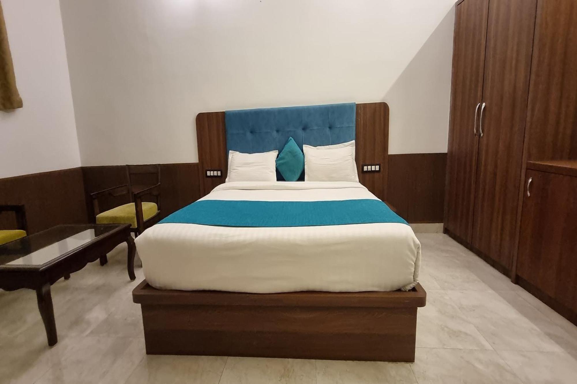 Maangarh Resorts Udaipur Bagian luar foto