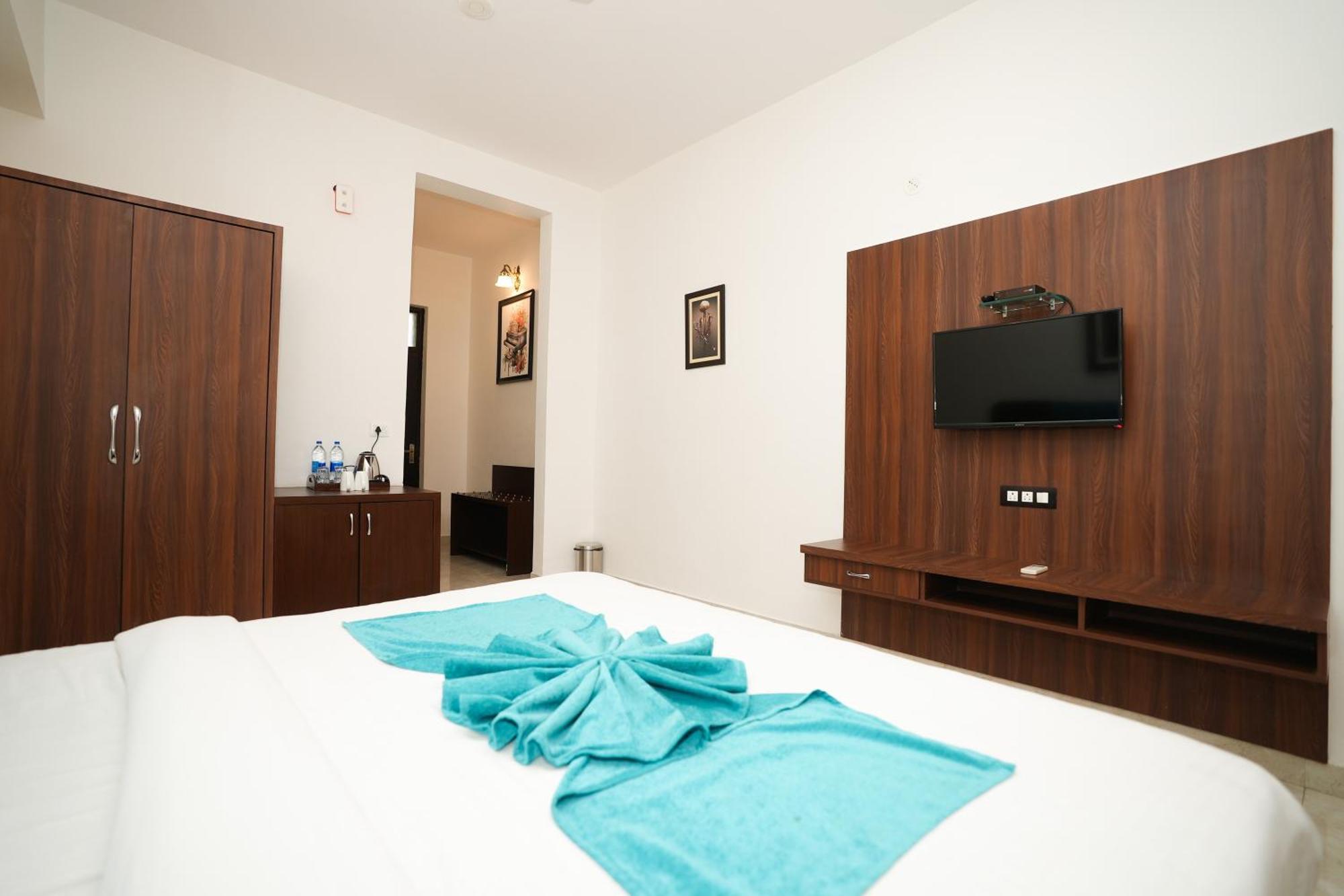 Maangarh Resorts Udaipur Bagian luar foto