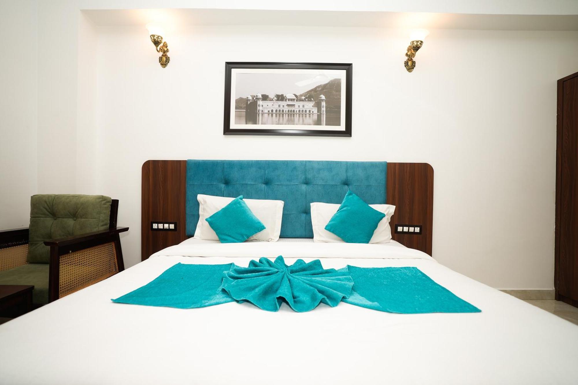 Maangarh Resorts Udaipur Bagian luar foto