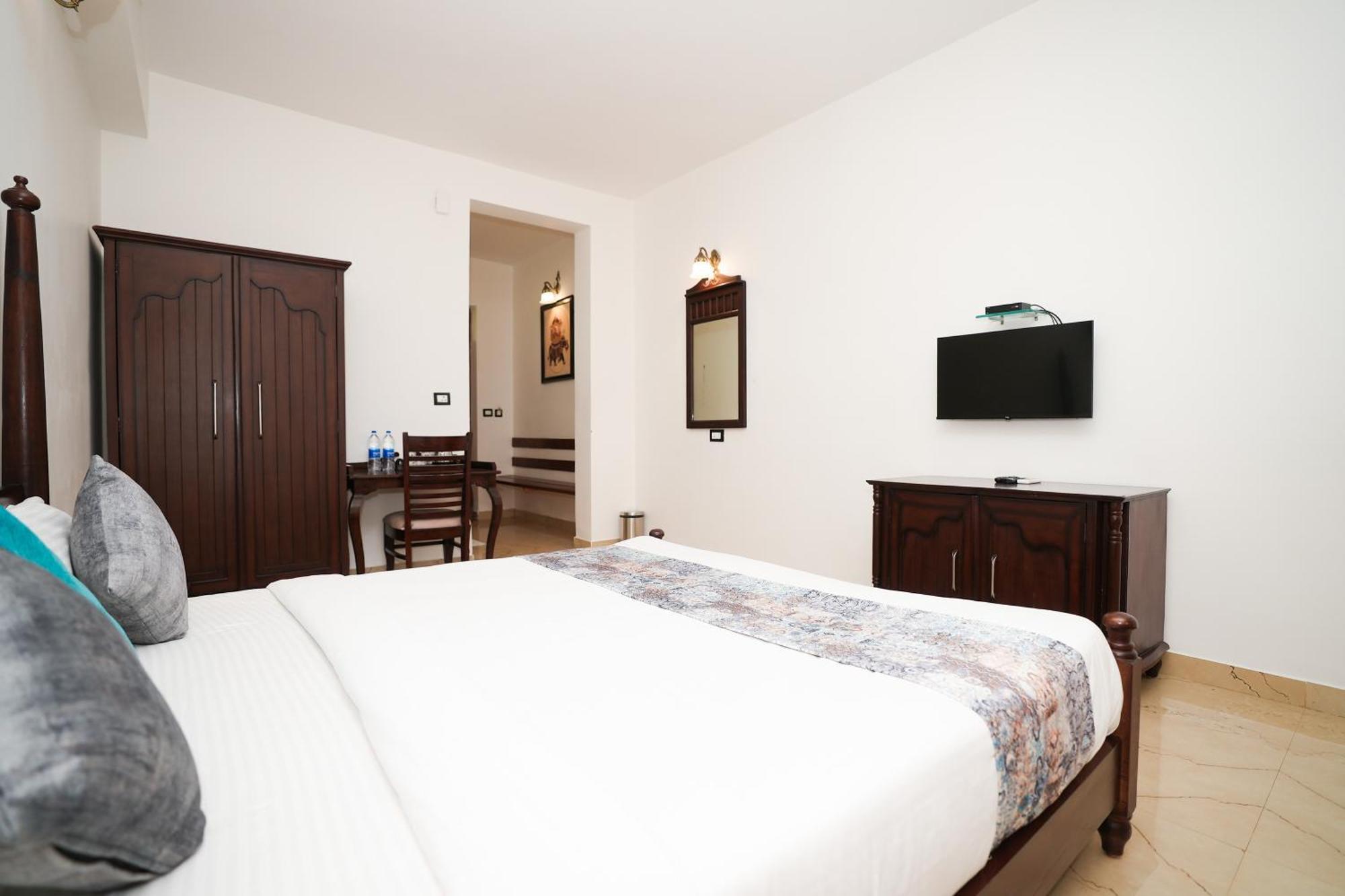 Maangarh Resorts Udaipur Bagian luar foto