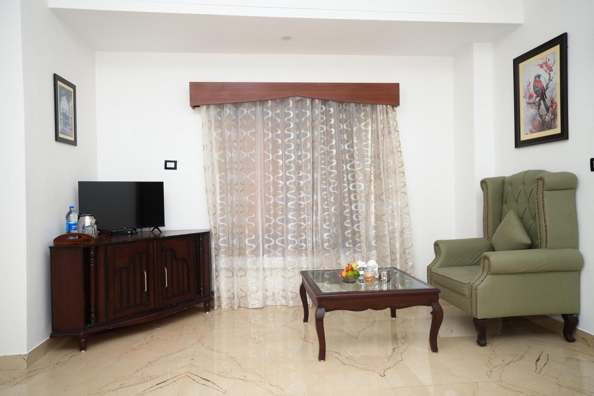 Maangarh Resorts Udaipur Bagian luar foto