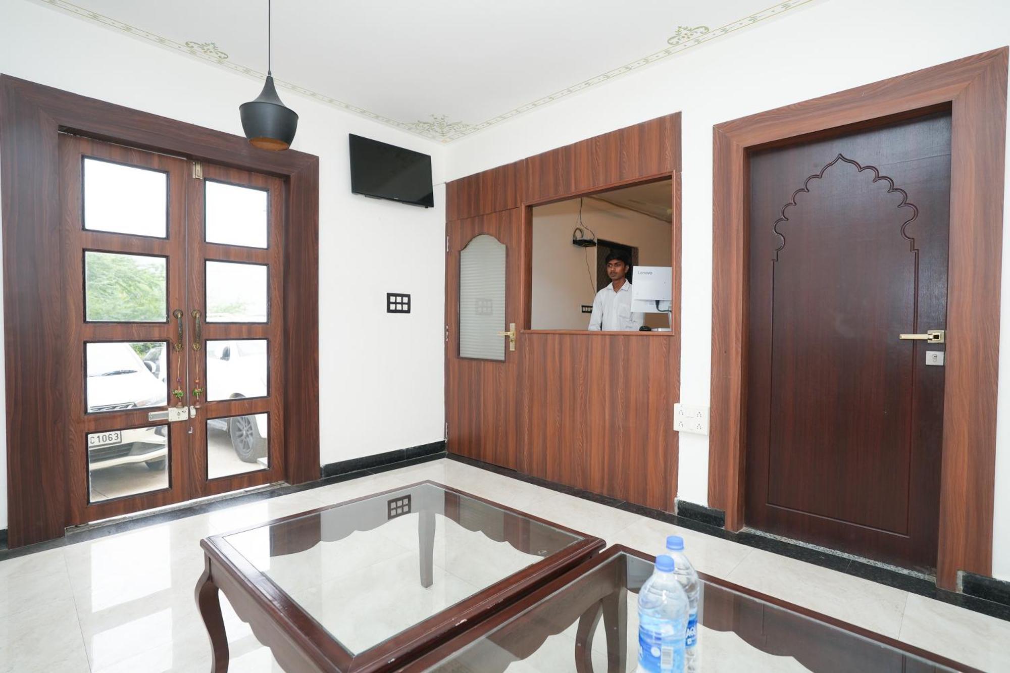 Maangarh Resorts Udaipur Bagian luar foto