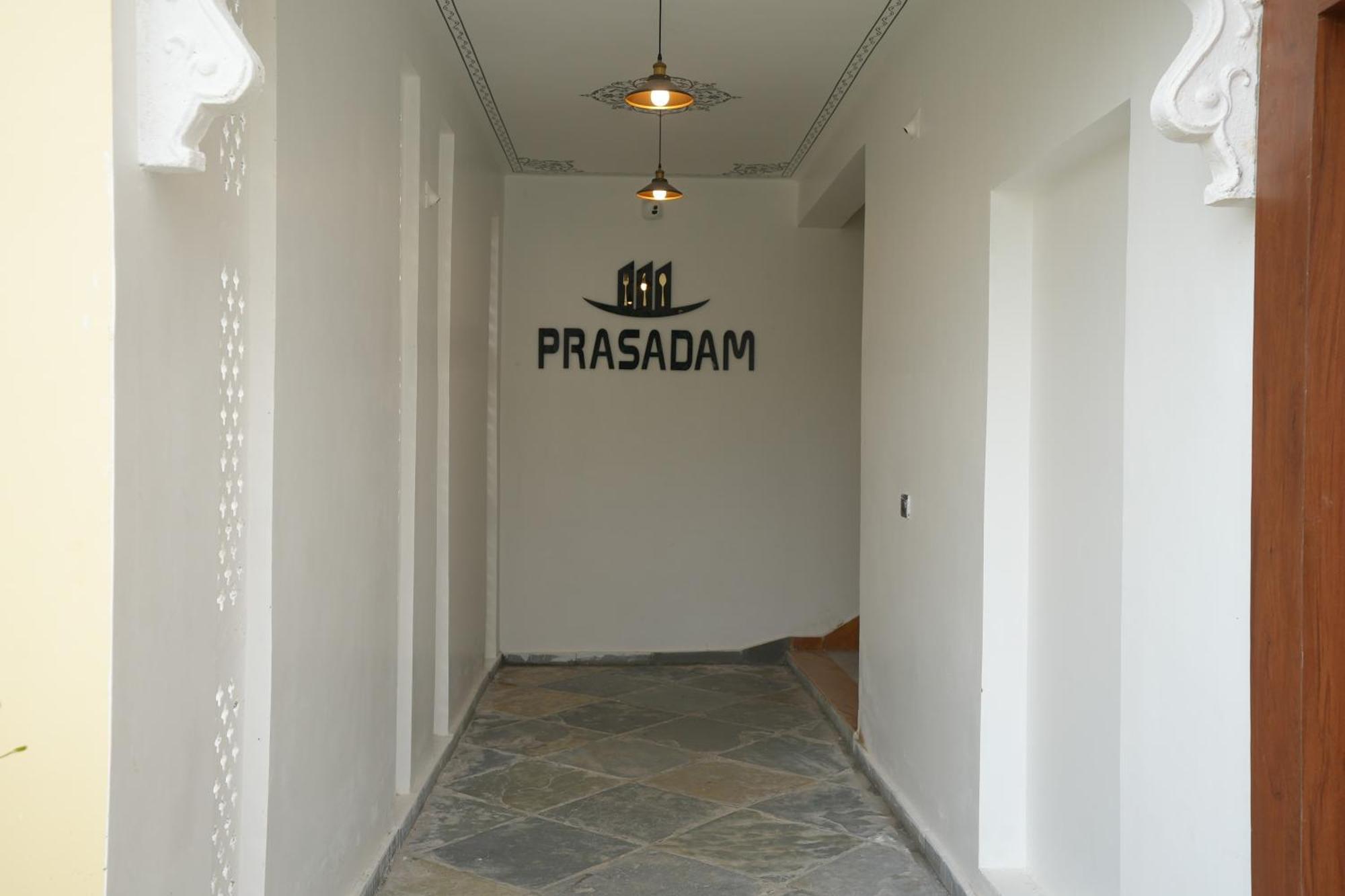 Maangarh Resorts Udaipur Bagian luar foto