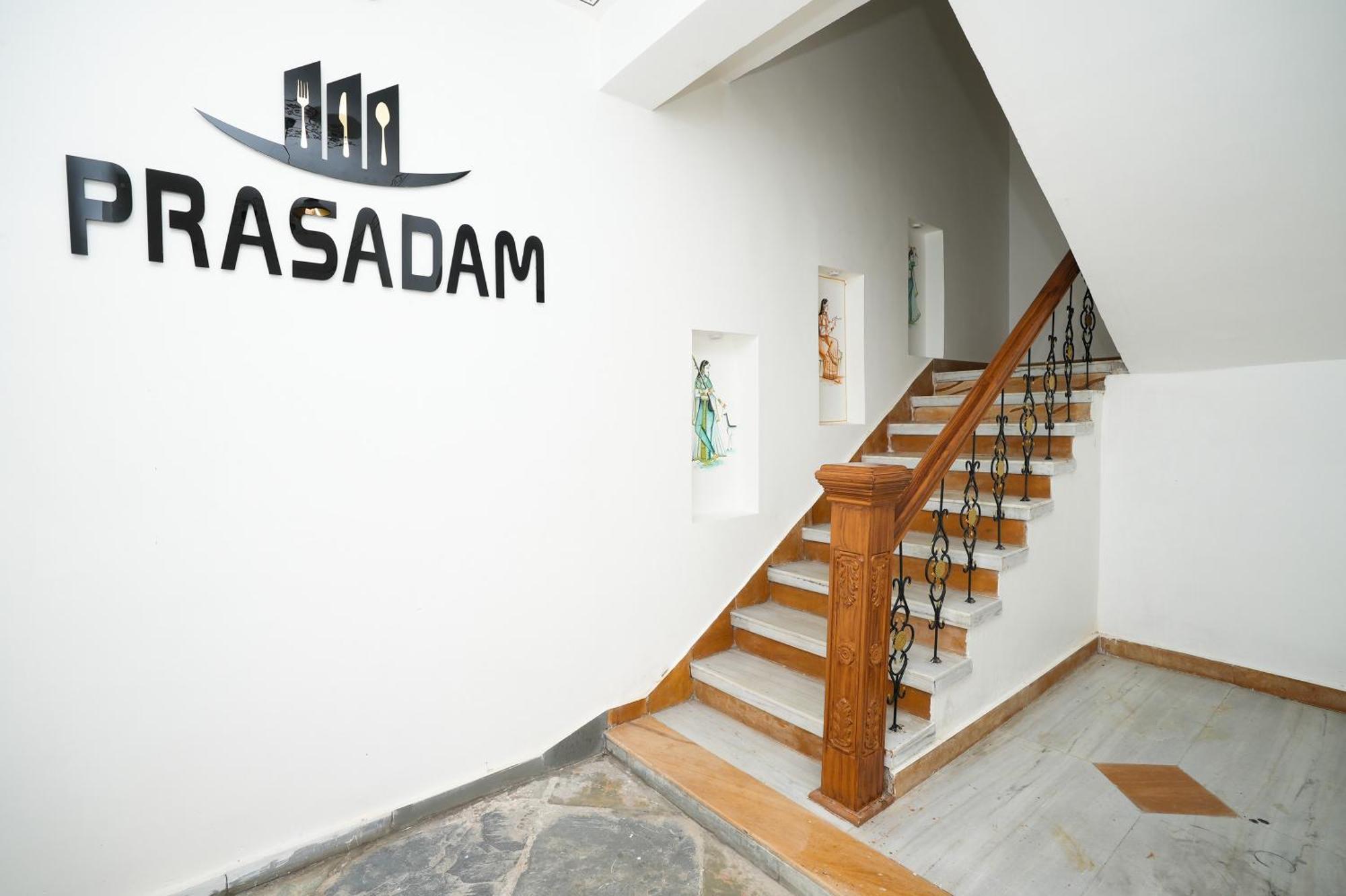 Maangarh Resorts Udaipur Bagian luar foto
